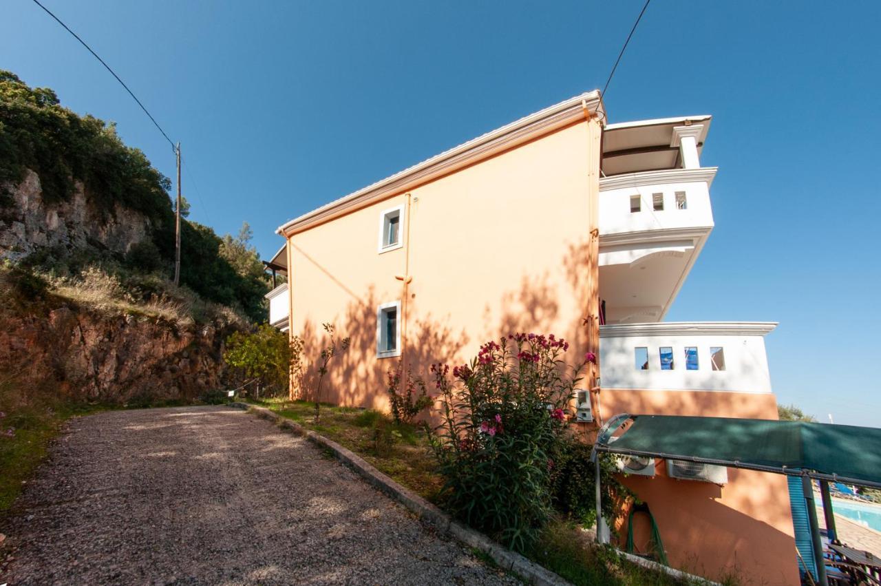 Ithaki Holidays Frínion Exterior foto